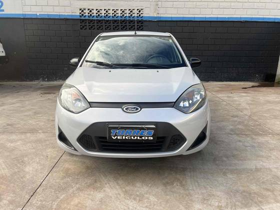 FORD FIESTA 1.0 MPI HATCH 8V FLEX 4P MANUAL FORD FIESTA 1.0 MPI HATCH 8V FLEX 4P MANUAL